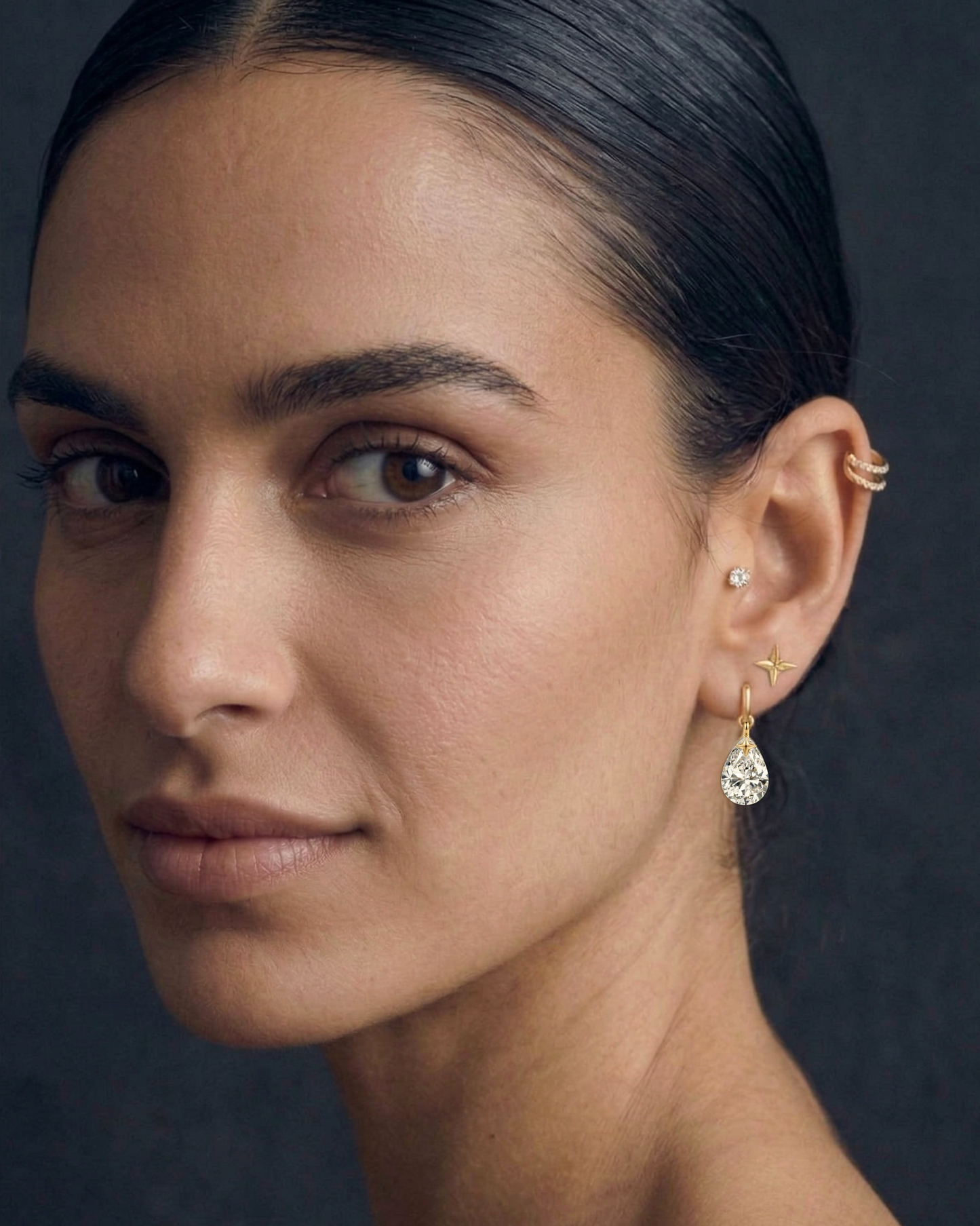 "Aurea" 14K Gold Star Earrings
