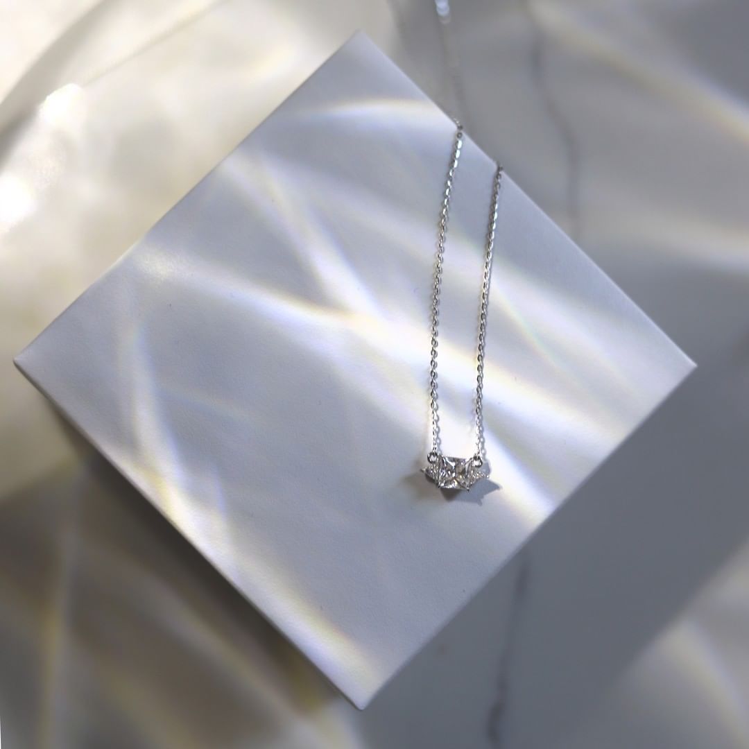 "Be My Princess" Colorless Moissanite 18K White Gold Plated 925 Sterling Silver Pendant Necklace