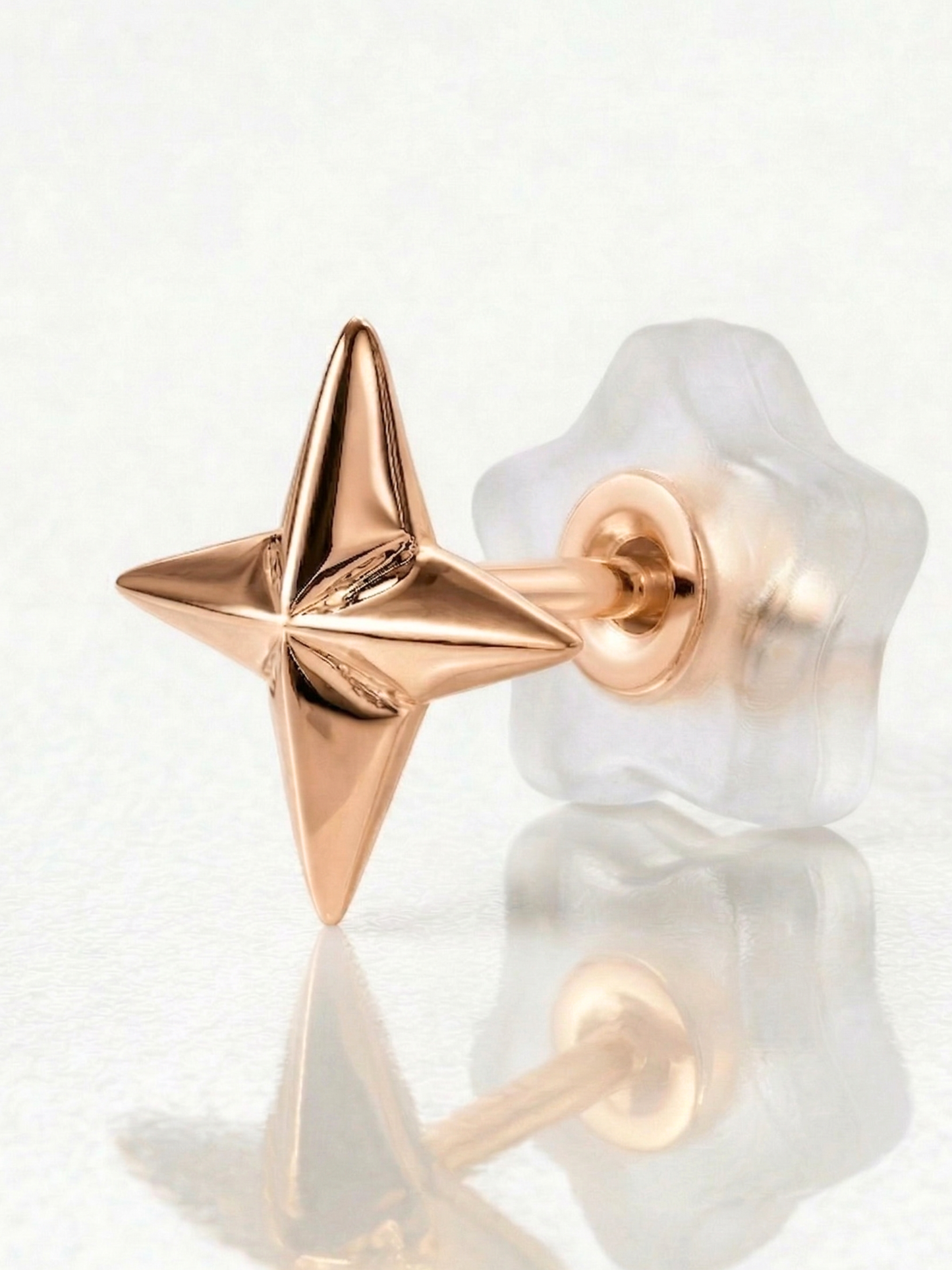 "Aurea" 14K Gold Star Earrings